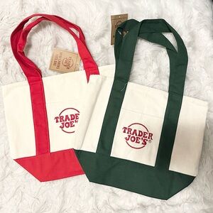 Trader Joe's Red and Green Canvas Mini Tote Bag Set